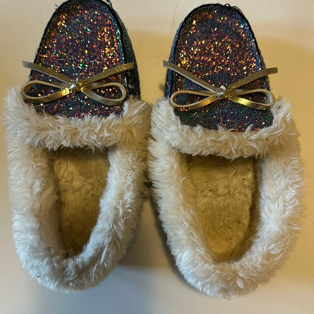 Sparkly Fur-lined Slippers